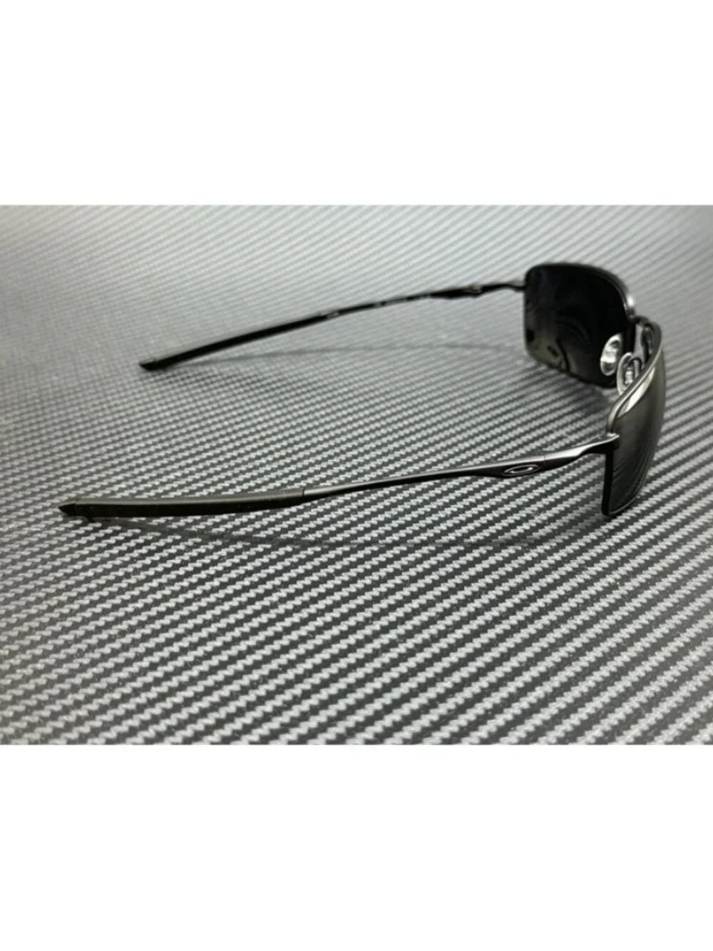 New Oakley Men Matte Black Sunglasses 60-17-123